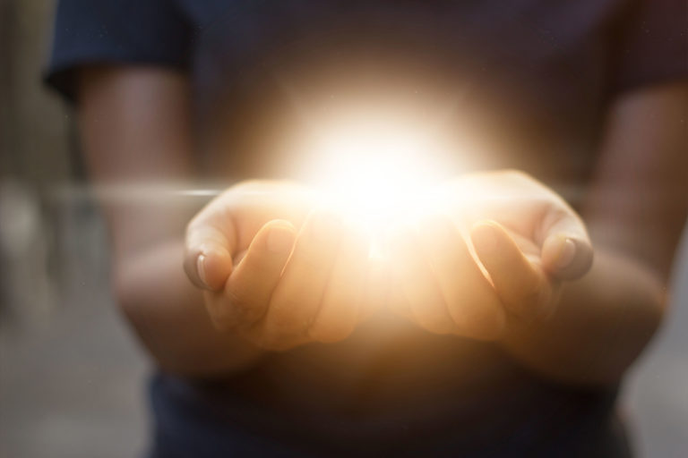 Bioénergie soins en présence et à distance